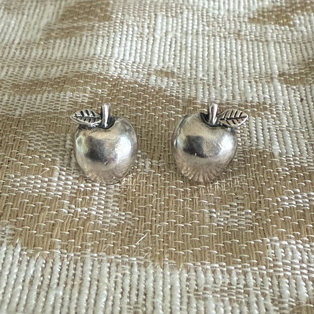 James Avery Apple stud earrings